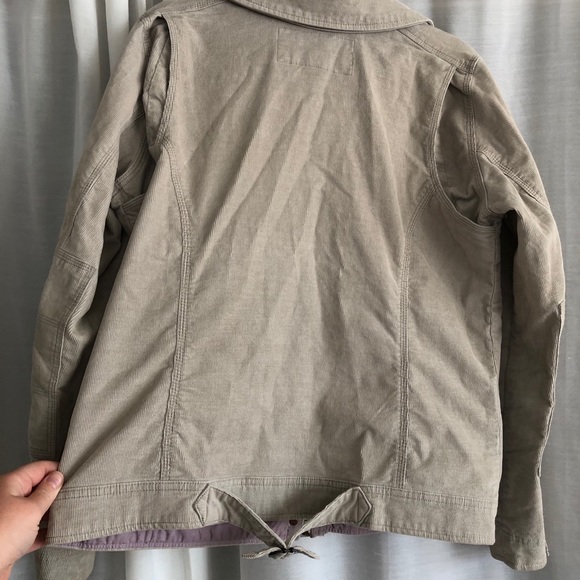 Woman’s Eddie Bauer Corduroy Jacket - Picture 5 of 6